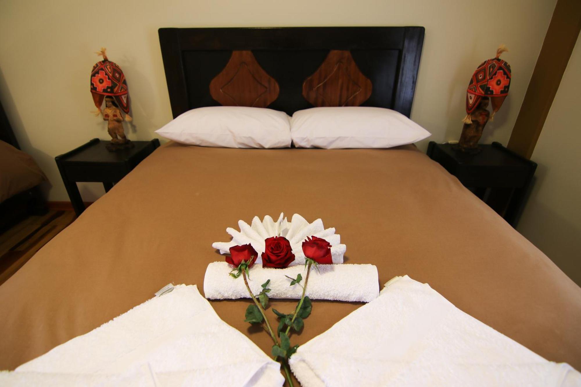 Tunupa Lodge Hotel Ollantaytambo Buitenkant foto