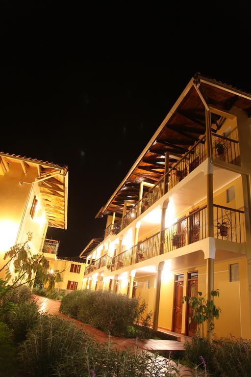 Tunupa Lodge Hotel Ollantaytambo Buitenkant foto