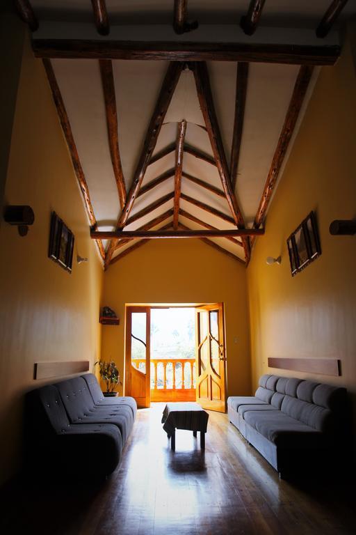 Tunupa Lodge Hotel Ollantaytambo Buitenkant foto